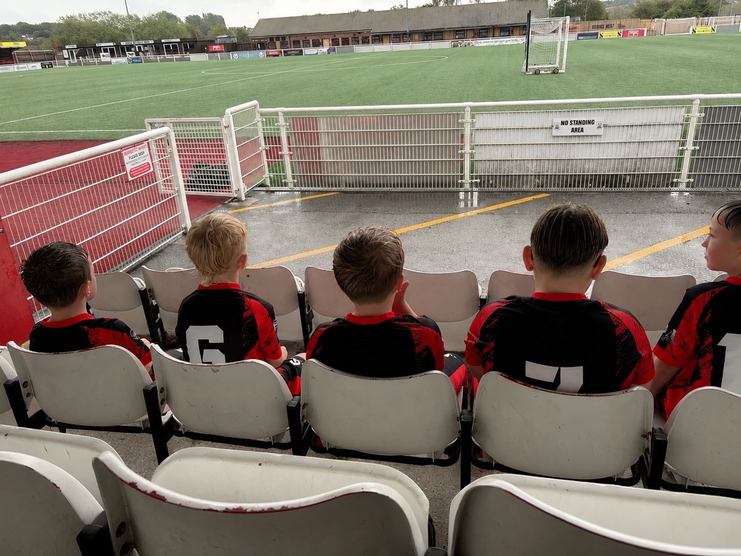 Lilly Street Lions FC Under-8 players taking in a stadium environment during pre-season